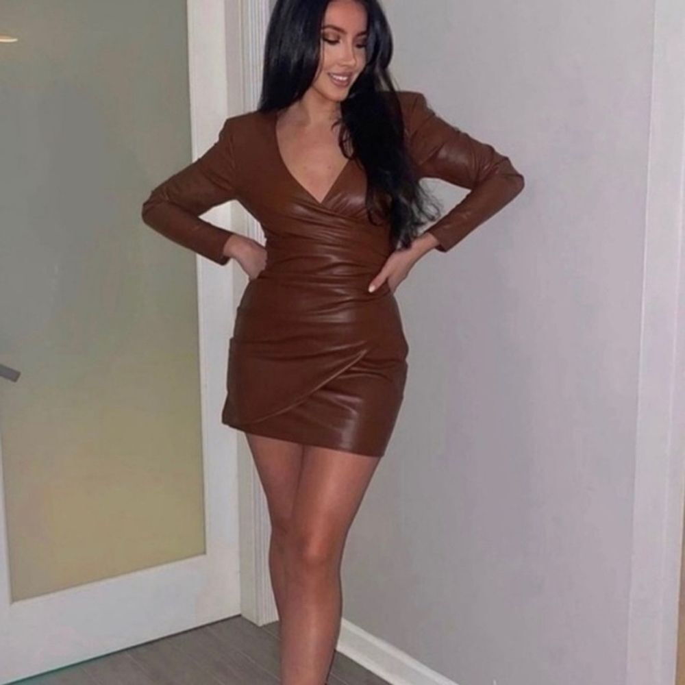 Nwt ZARA FAUX LEATHER DRESS BROWN NWT S bloggers fav - Picture 3 of 16